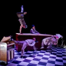 Ballet Bar – CIE Pyramid