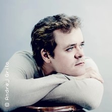 Benjamin Grosvenor – Théâtre des Champs Elysées, Paris