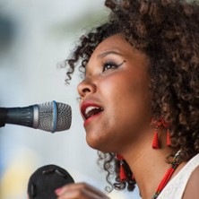 Bandol Jazz Club « Cynthia Abraham »