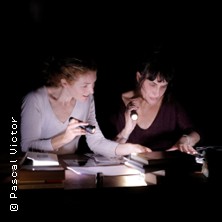 Deux Ampoules Sur Cinq – Théâtre des Bouffes du Nord, Paris